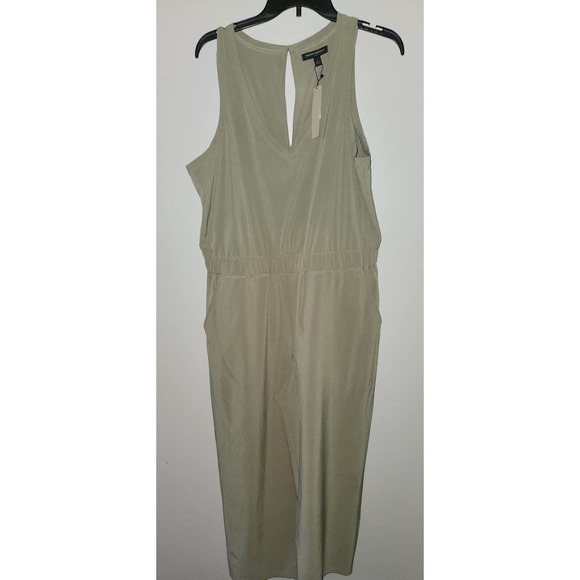 Banana Republic Pants - Banana republic jumpsuit L NwT